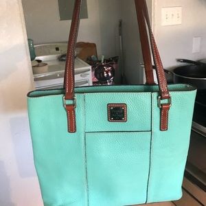 Dooney & Bourke shoulder tote and wristlet